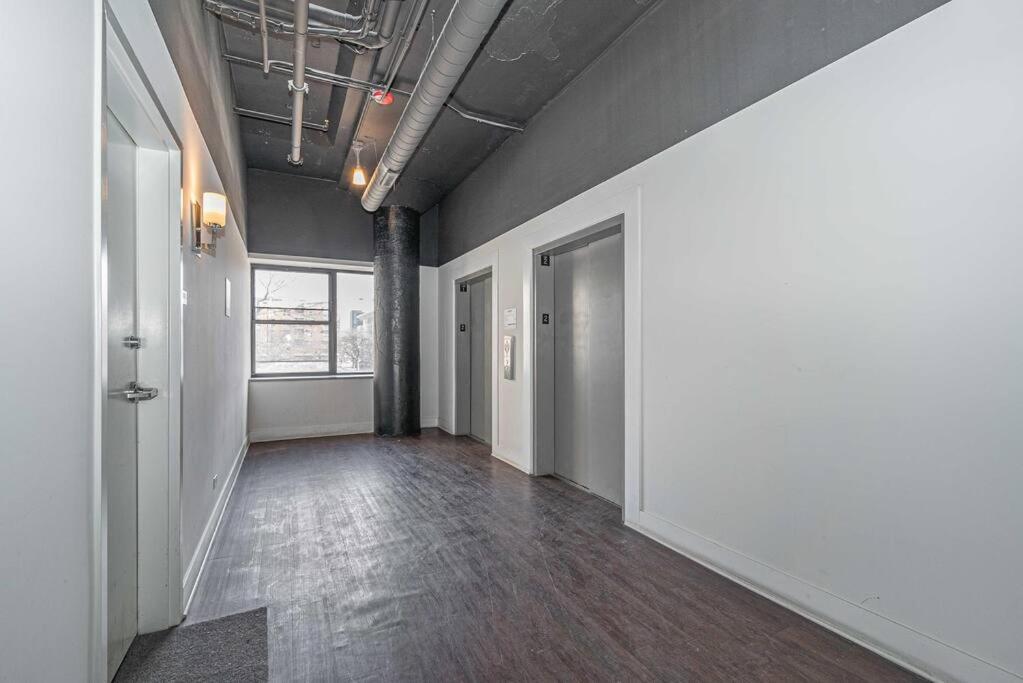 Spacious 2Br Vacation Rental With City View, Optional Parking And Gym Near Mccormick Place & Downtown Chicago Attractions Экстерьер фото